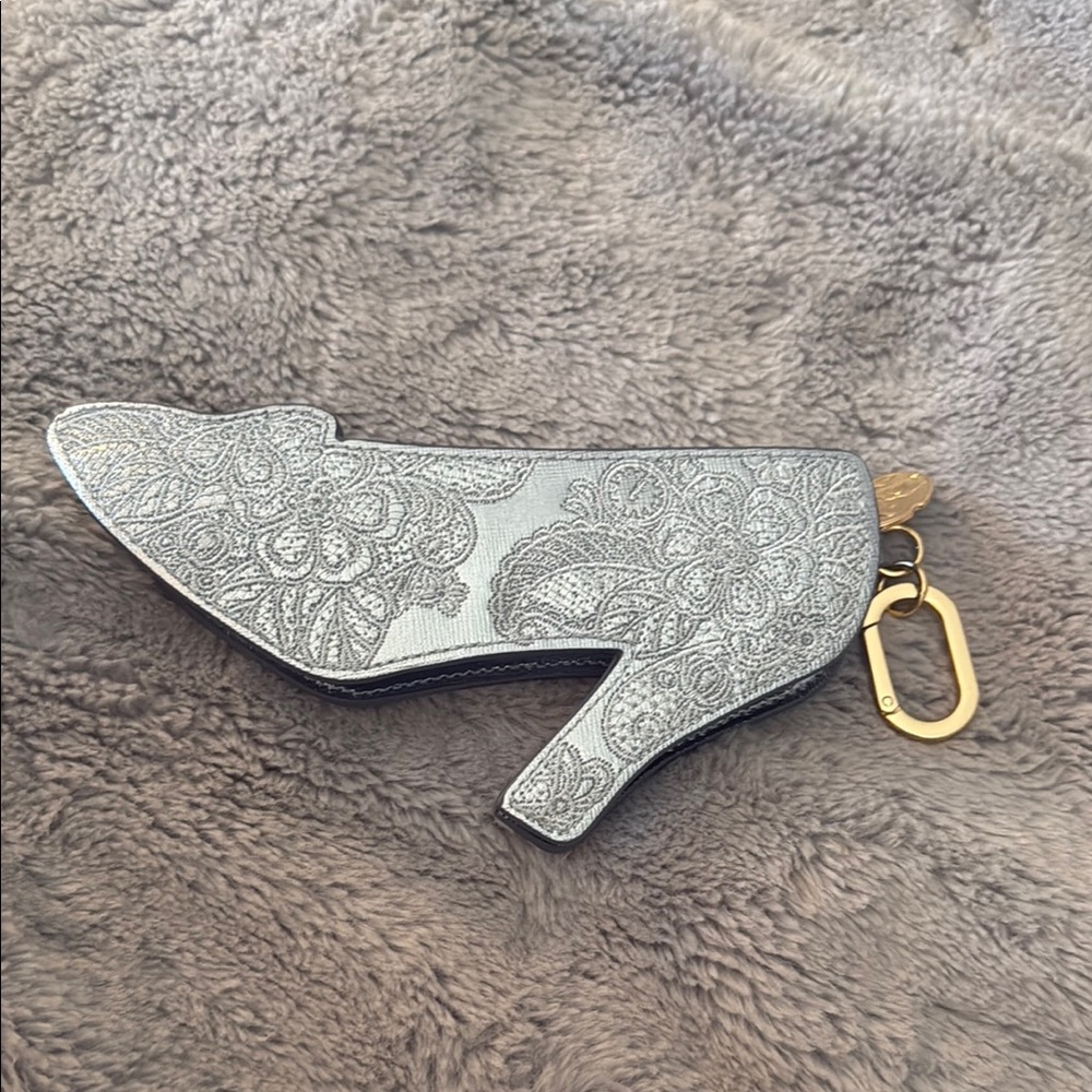 Disney X Bath n Body Cinderella Shoe-Shaped Keychain
